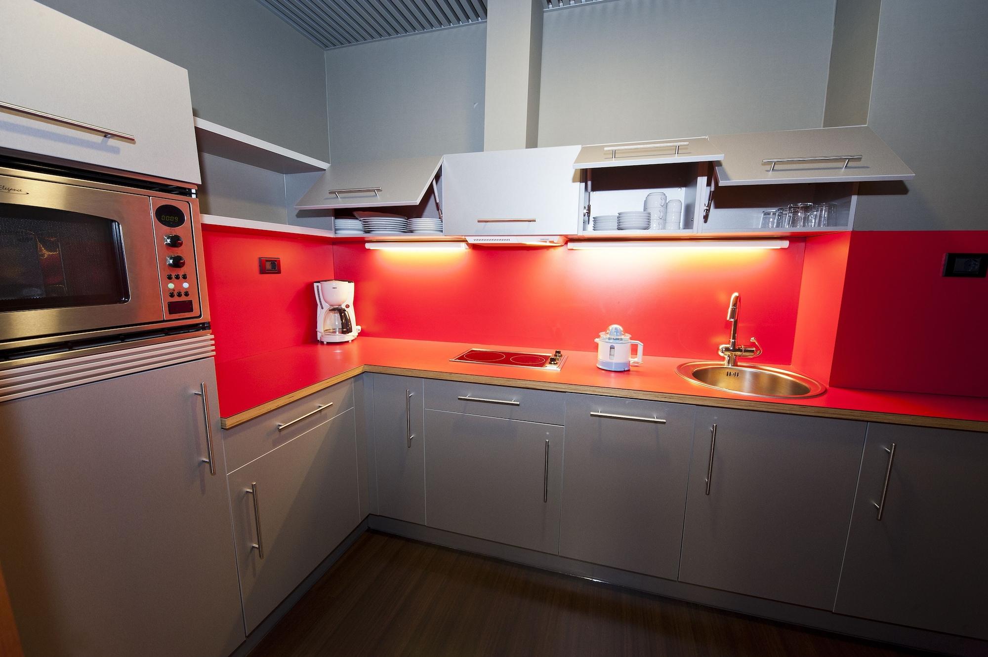 Gran Hotel Lakua Vitoria-Gasteiz Kültér fotó A kitchen at the University of Cambridge