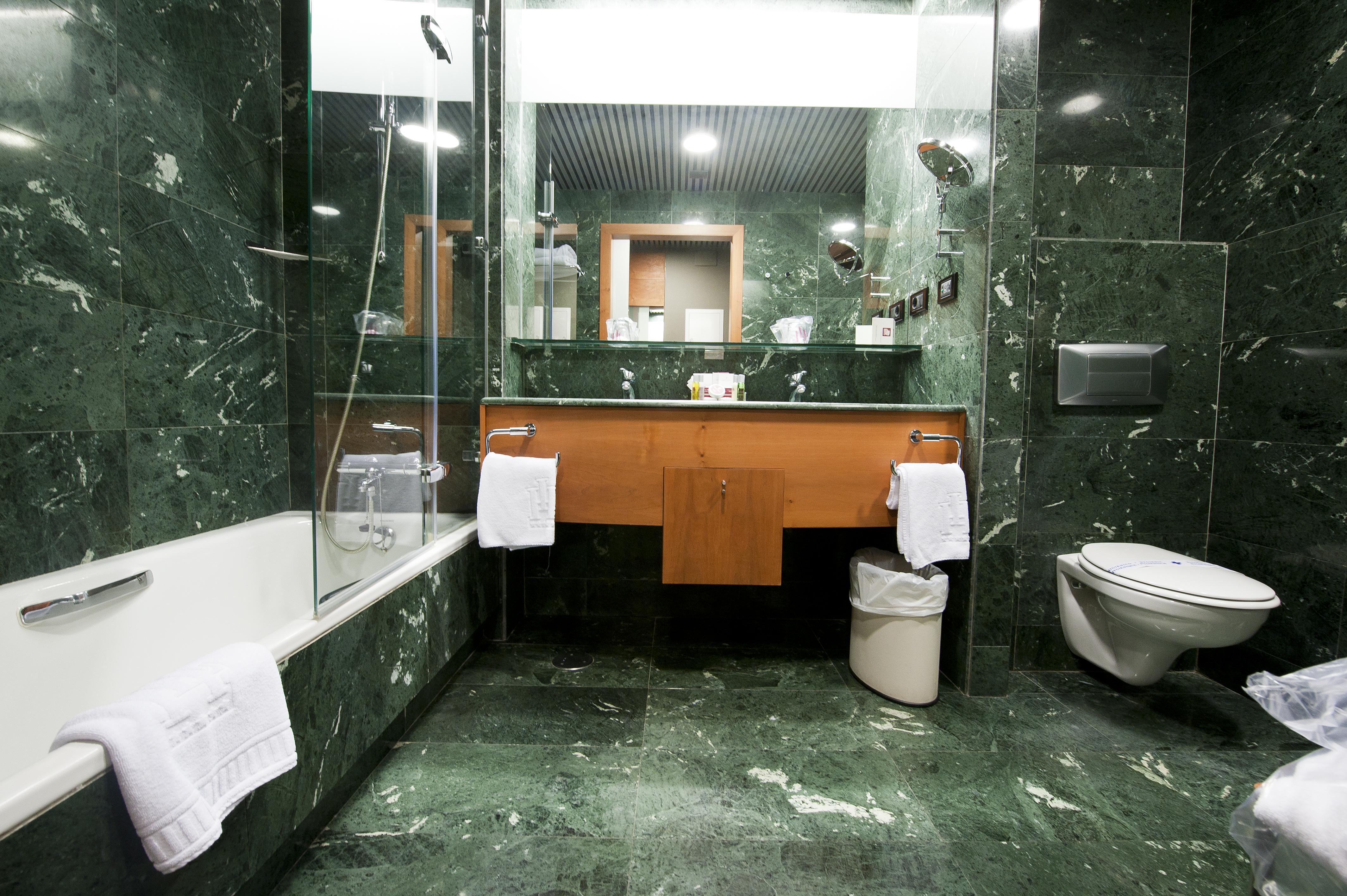 Gran Hotel Lakua Vitoria-Gasteiz Kültér fotó